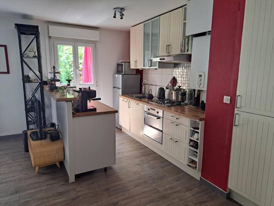 Appartement Cosy Avec Jardin Et Parking Gennevilliers Esterno foto