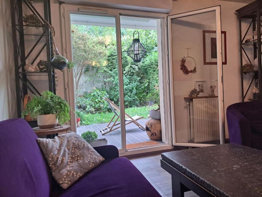 Appartement Cosy Avec Jardin Et Parking Gennevilliers Esterno foto
